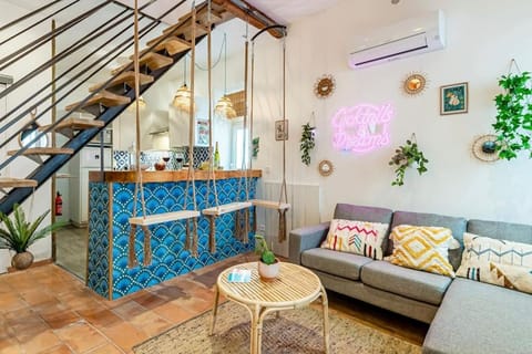 Ciotat colada beau duplex atypique à 50 m du port Classé 3 étoiles Apartment in La Ciotat