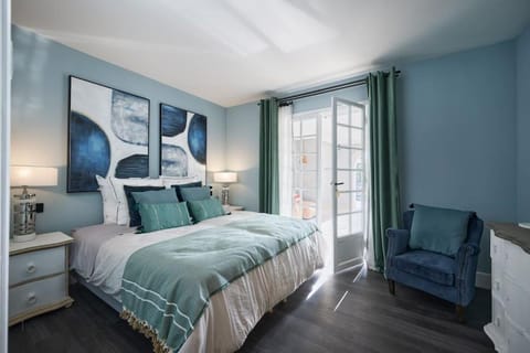 Cannes magnifique villa vue mer basse Californie Villa in Cannes