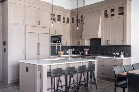 Inspiration Point Townhome 8C House in Big Sky