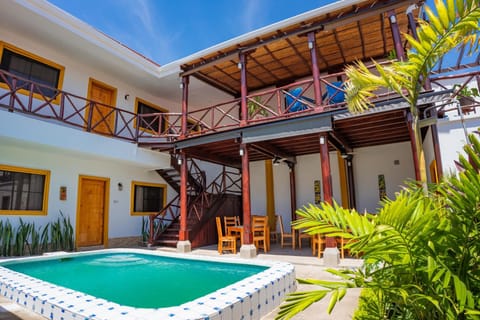 Balcony/Terrace, Swimming pool