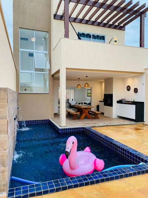BBQ facilities, Balcony/Terrace, Balcony/Terrace, Swimming pool