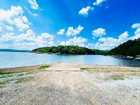 Beaver Lake Getaway House in Beaver Lake