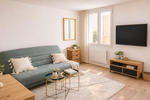 TV and multimedia, Living room, internet