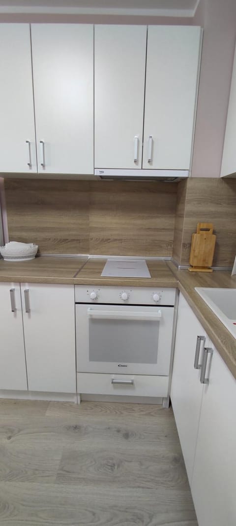 Luxury and stylish apartmen, metro station Obelya Apartment in Sofia