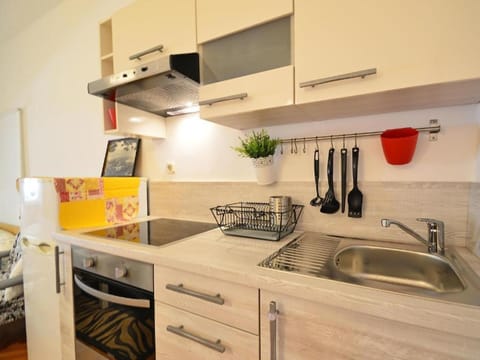 Apartmani Cmiljina Apartment in Lika-Senj County
