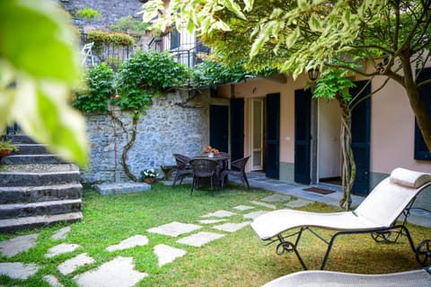 Patio, Garden, Garden view