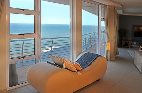 Bird's eye view, View (from property/room), Sea view