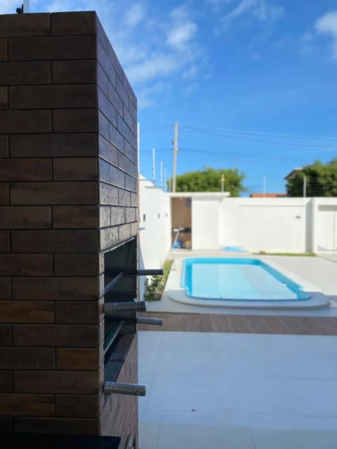 BBQ facilities, Pool view