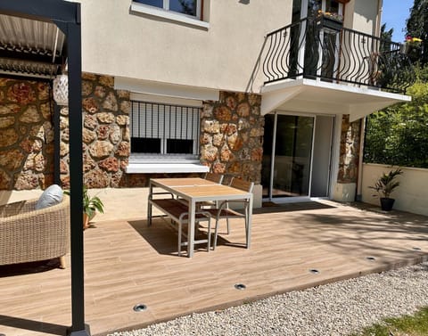 Amazing flat, Paris suburb, near Versailles ,Orly Apartment in Île-de-France