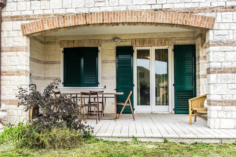 S287 - Sirolo, villetta con giardino vicino al centro Apartment in Sirolo