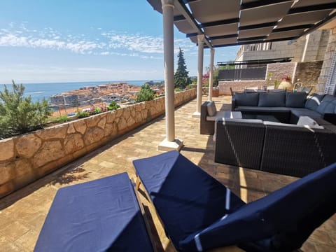 Patio, Day, Natural landscape, View (from property/room), Seating area, Sea view