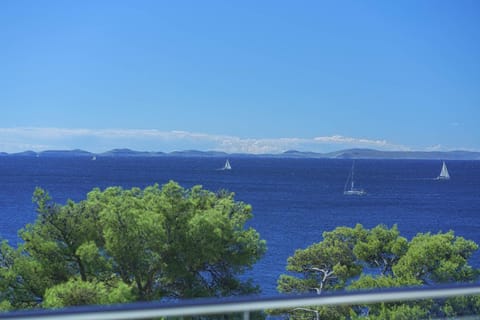 Apartmani Podraduč 14 Apartment in Murter