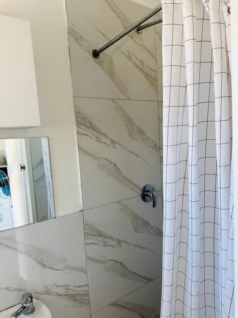 Mila Lodge 2 Bed and Breakfast in Cape Town