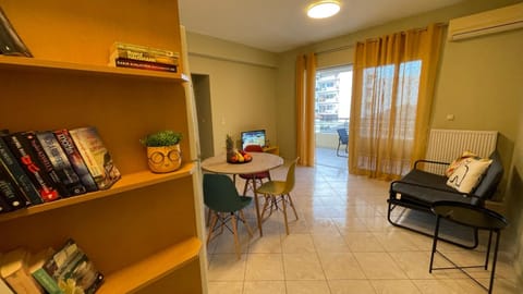Library, Living room
