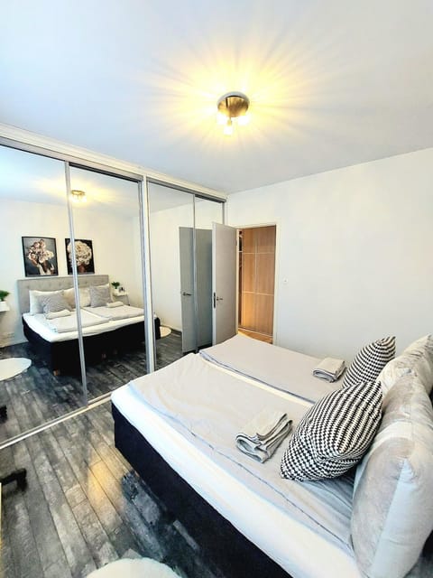 2 BR cityhome 1-6 pers, WIFI, washing machine Apartment in Turku