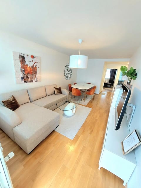 1 BR cityhome 1-5 pers, WIFI, washing machine Apartment in Turku