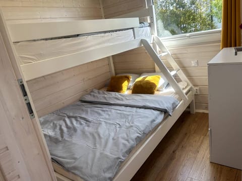 Bed, Other, Other, Other, Photo of the whole room, Seating area, Bedroom, bunk bed, wardrobe