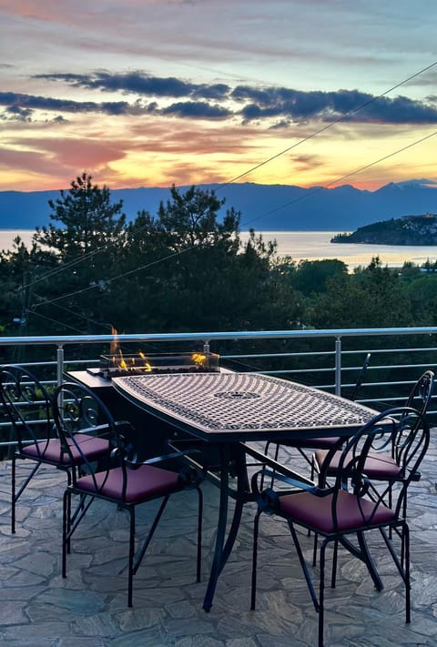 Patio, Lake view, Sunset