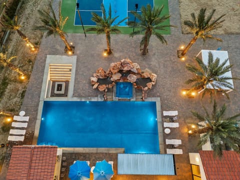 Chateau Giraffe, a Unique Luxurious Estate Villa in Bermuda Dunes