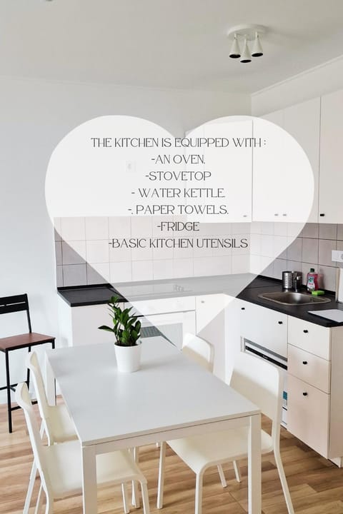 pet friendly, kitchen