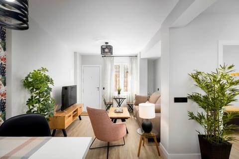 Communal lounge/ TV room, Living room
