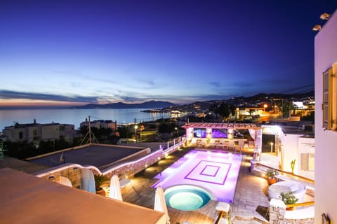Pool view, Swimming pool
