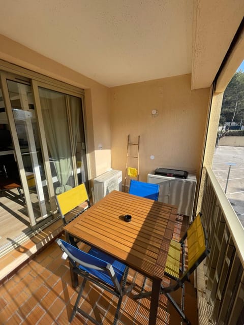 Balcony/Terrace, Dining area