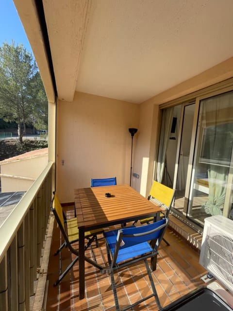 Balcony/Terrace, Dining area