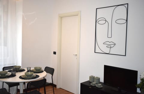 Living room, Seating area, Dining area, Breakfast