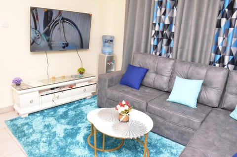 Living room, locker
