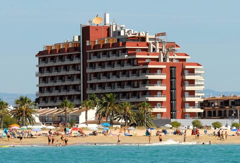 Facade/entrance, Beach
