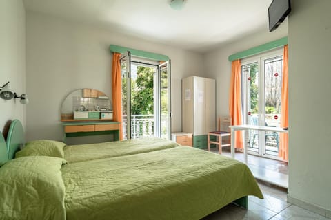 Property building, Living room, Bedroom