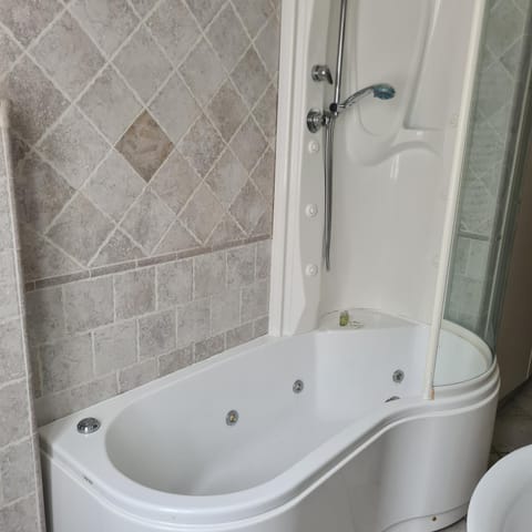 via Matteotti 102 Apartment in Emilia-Romagna