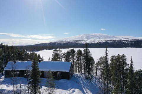Property building, Winter, Lake view, Mountain view