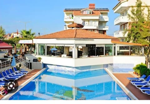 Pool view, Swimming pool