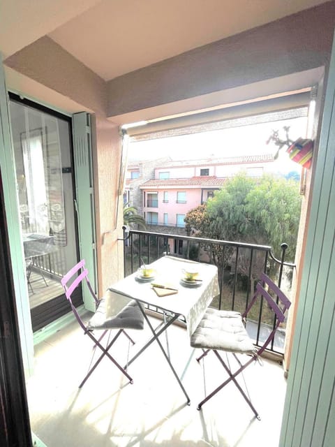 Patio, View (from property/room), Balcony/Terrace, Dining area