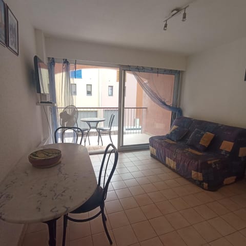 TV and multimedia, Balcony/Terrace, Balcony/Terrace, Living room