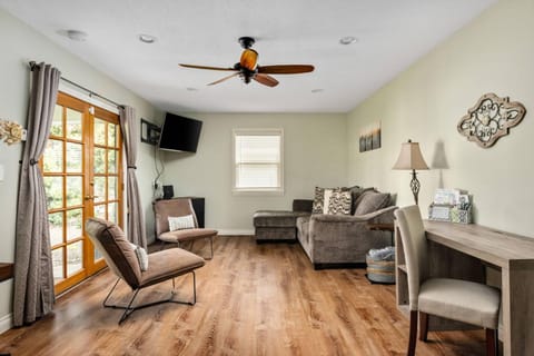 Arrington Retreat House in Hillsboro