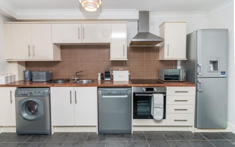 Commercial Street Residence Apartment in Dundee