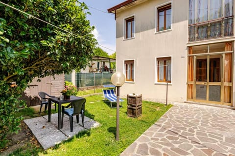 Property building, Garden, Garden view