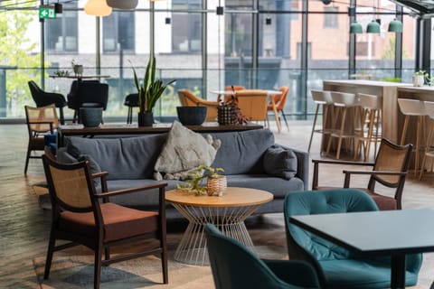 Communal lounge/ TV room, Lobby or reception