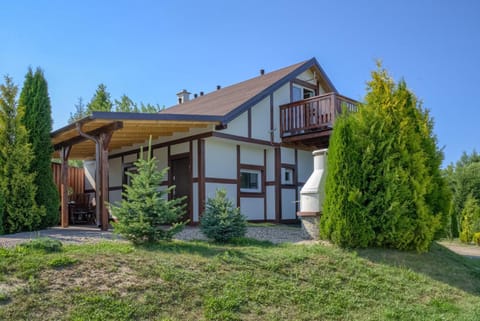 Dom nad Bychowianką Villa in Pomeranian Voivodeship