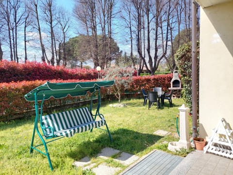 Day, Natural landscape, BBQ facilities, Garden, Garden, Garden view