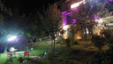 Property building, Night, Natural landscape, Garden, Evening entertainment, Garden view