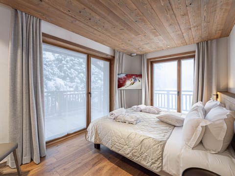 Chalet spacieux à Courchevel avec piscine et sauna - FR-1-568-27 Chalet in Saint-Bon-Tarentaise