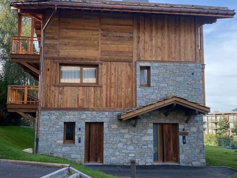Chalet spacieux à Courchevel avec piscine et sauna - FR-1-568-27 Chalet in Saint-Bon-Tarentaise