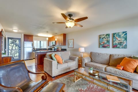 Kailua-Kona Coastal Condo with Lanai and Pool! Apartment in Holualoa