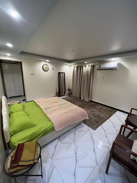 Bed, Bedroom, air conditioner