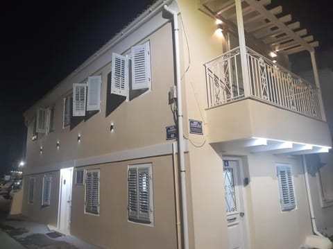 Garitsa Apartments B Apartment in Corfu