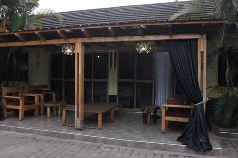 Property building, Patio, Day
